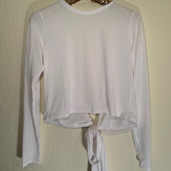 Lululemon It’s a Tie Long-sleeved shirt - Picture 7 of 9